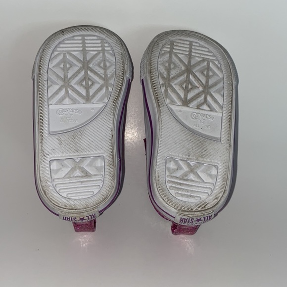 Toddler Converse - Picture 2 of 3